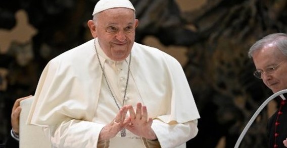 Que o “mau cheiro” do nosso pecado não impeça de espalhar o “bom perfume” de Cristo