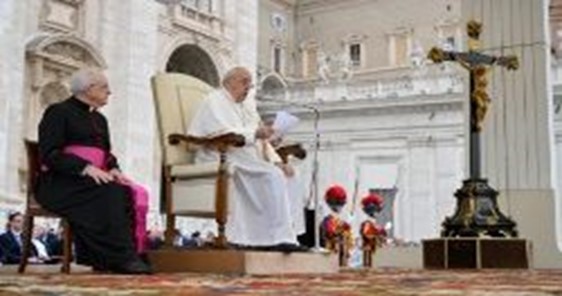 O Espírito Santo nos liberta do horror da morte e da injustiça