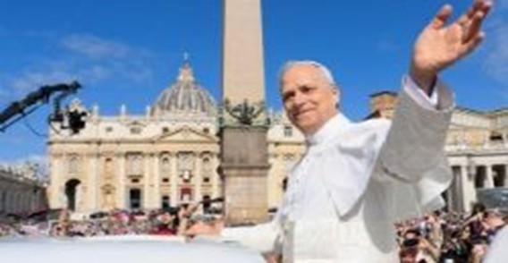 “É a hora do amor! Olhem para Cristo e aproximem-se Dele”