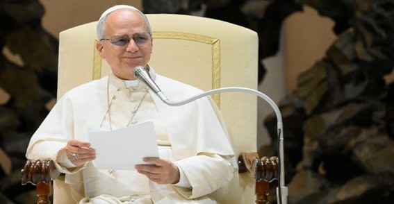 Em Cristo, Deus revela-se como Pai em um diálogo de aliança