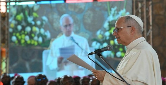 Papa: a paz deve prevalecer sobre os “senhores da guerra” que usam o nome de Deus