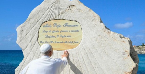 De Francisco a Leão XIV em Lampedusa, porta de entrada de migrantes: o Papa continua com vocês