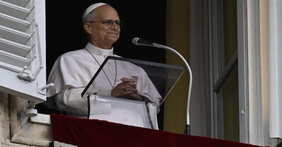 Papa: não se pode amar a Deus sem que esse amor transborde ao nosso irmão
